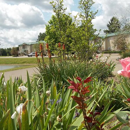 Fairway Suites At The Peak French Creek Extérieur photo