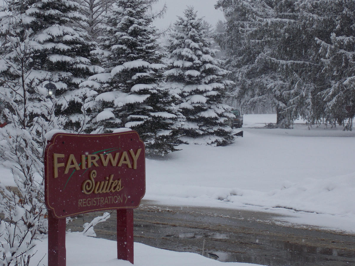 Fairway Suites At The Peak French Creek Extérieur photo