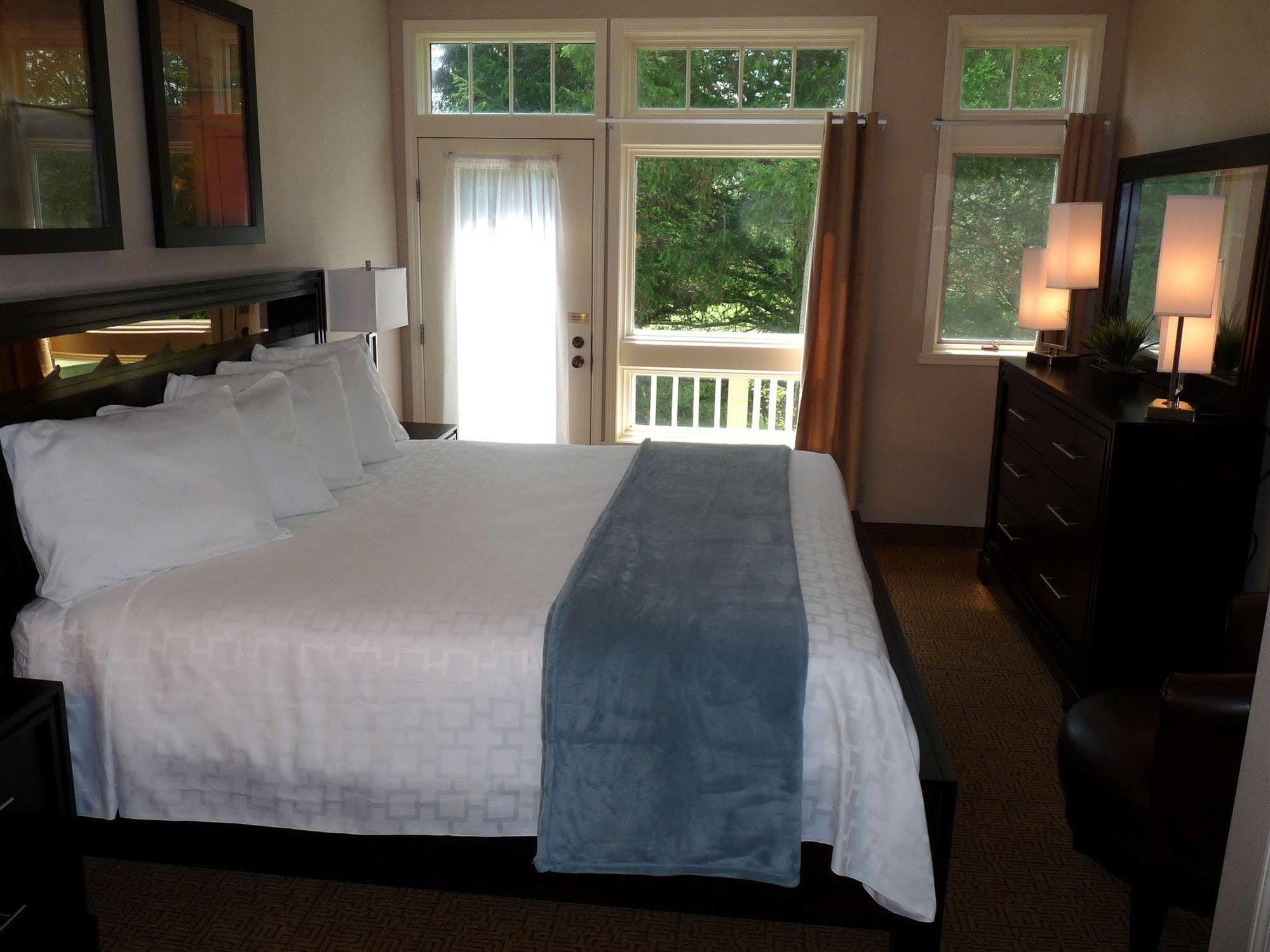 Fairway Suites At The Peak French Creek Extérieur photo
