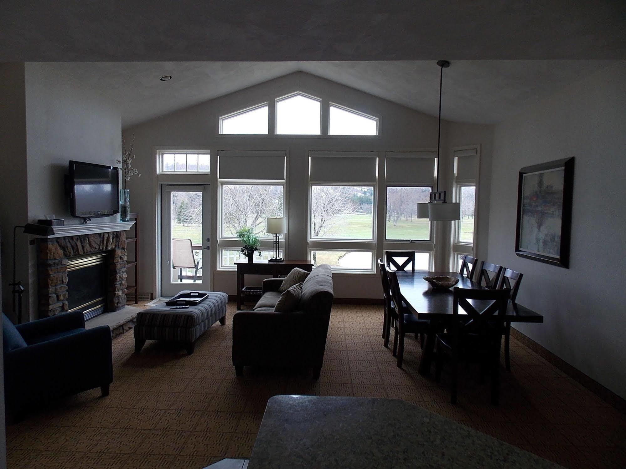 Fairway Suites At The Peak French Creek Extérieur photo