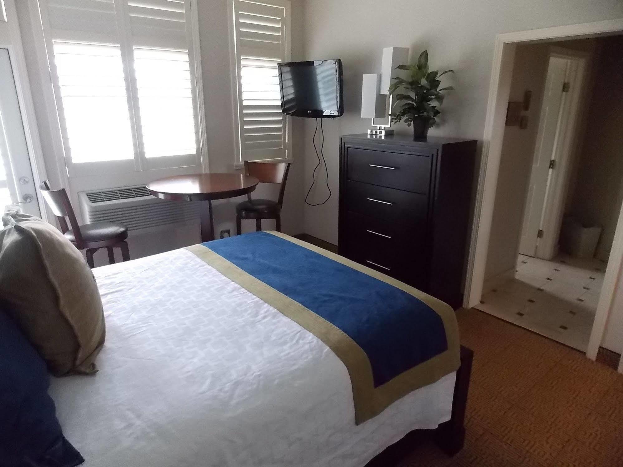 Fairway Suites At The Peak French Creek Extérieur photo